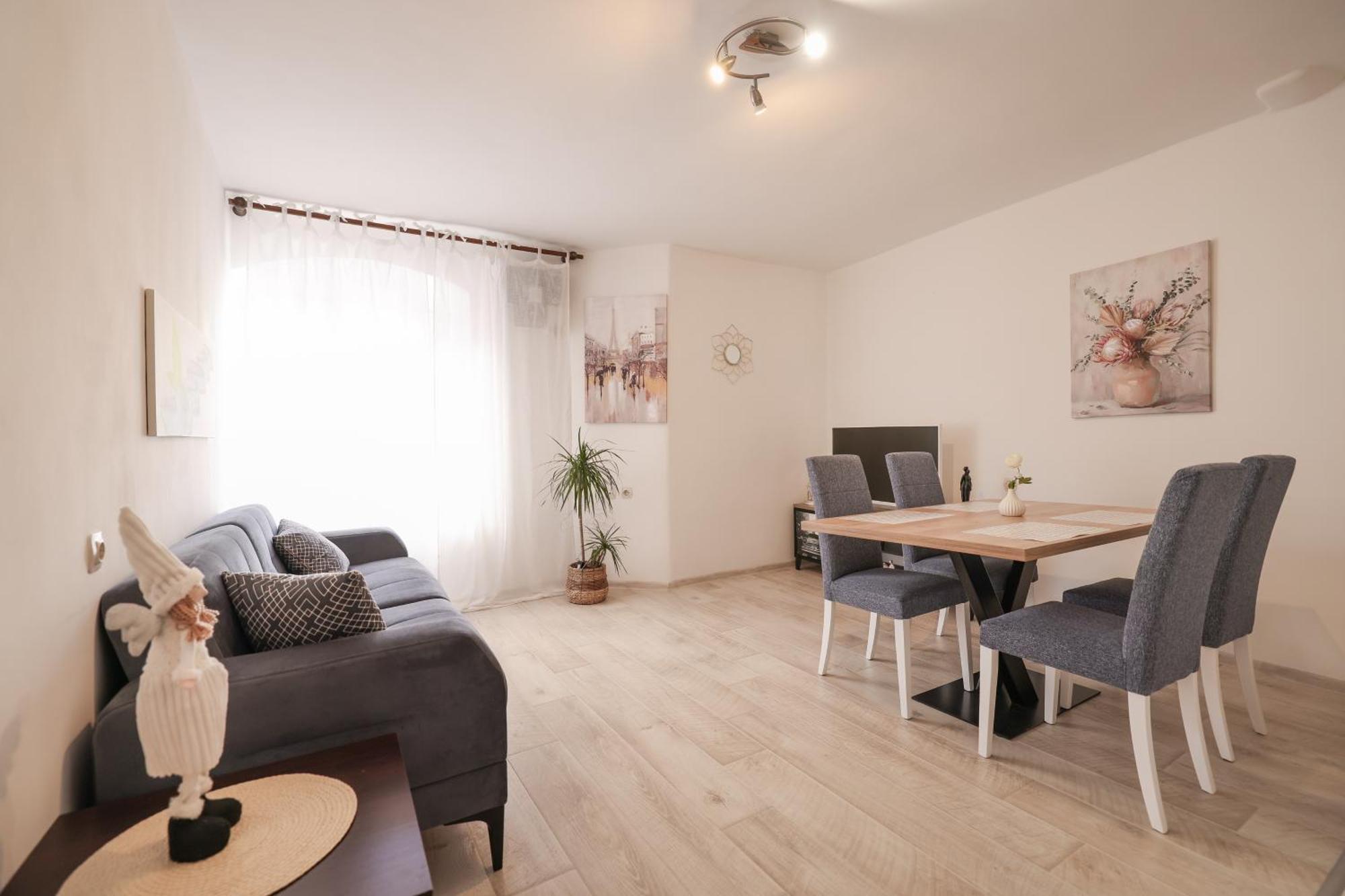 Viva - 2 Bedroom Apt In City Centar ザダル エクステリア 写真