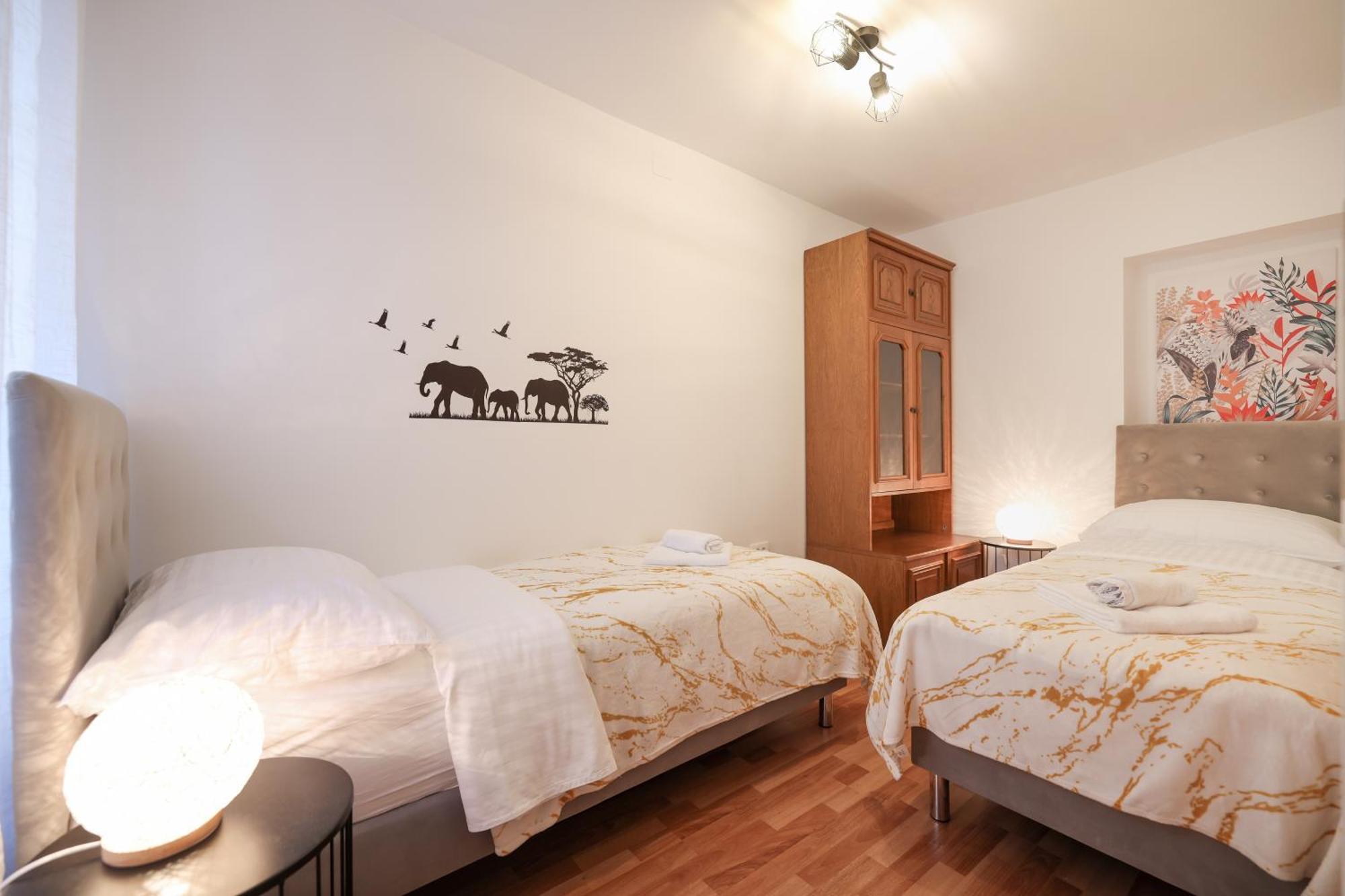 Viva - 2 Bedroom Apt In City Centar ザダル エクステリア 写真